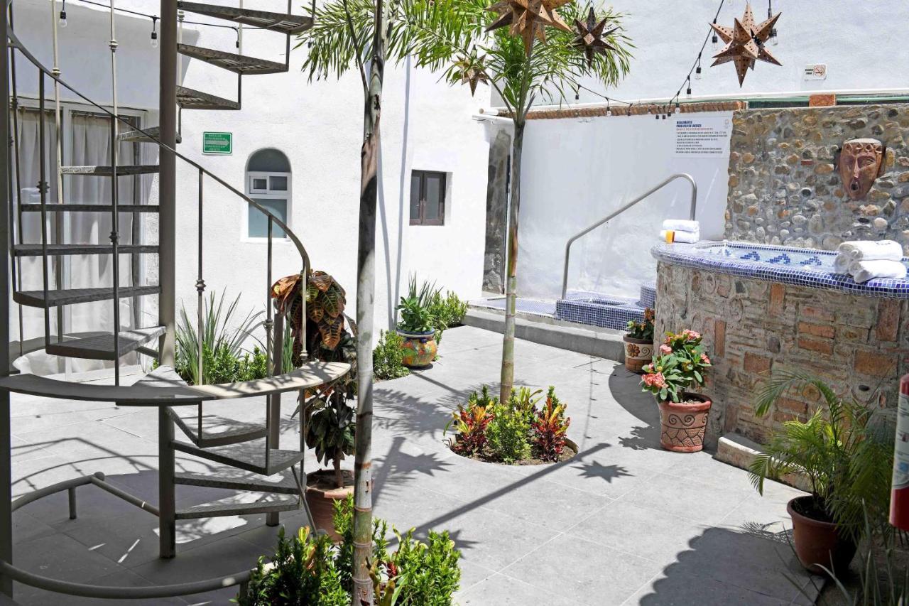Petit Hotel Pilitas (Adults Only) 巴亞爾塔港 外观 照片