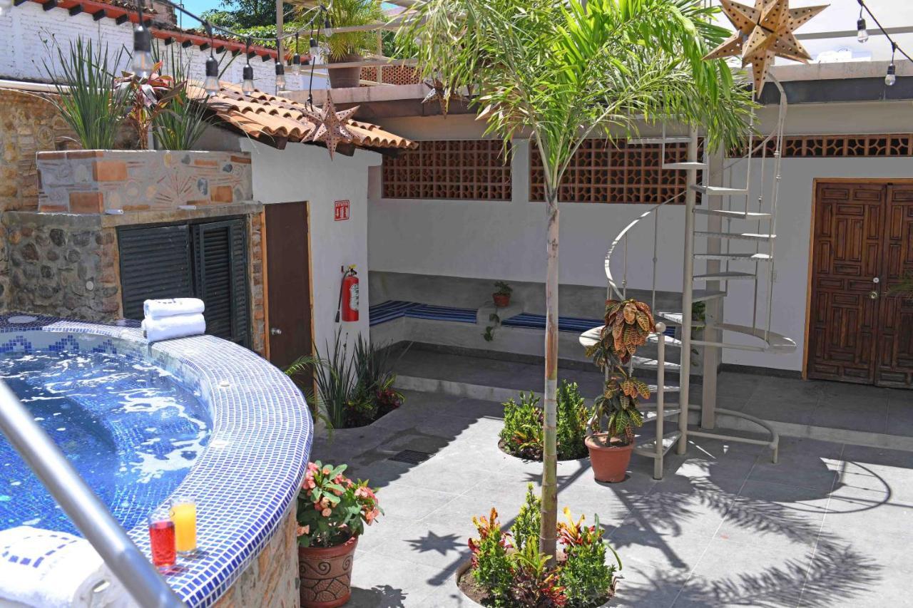 Petit Hotel Pilitas (Adults Only) 巴亞爾塔港 外观 照片