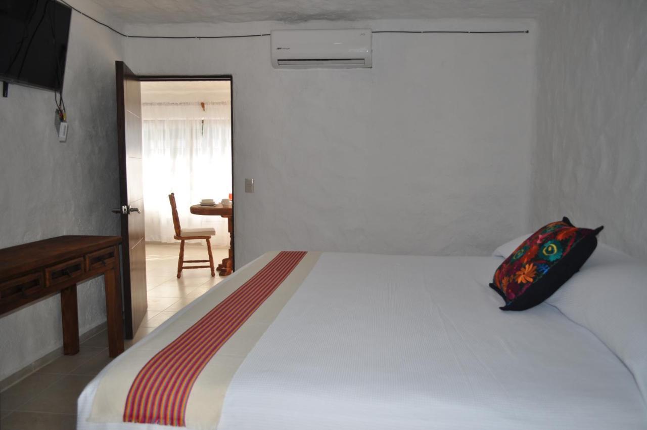 Petit Hotel Pilitas (Adults Only) 巴亞爾塔港 外观 照片
